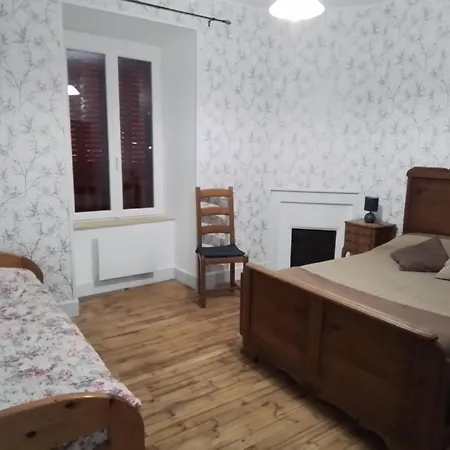 Grande Maison 7 *